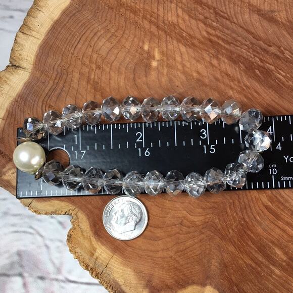 4 Stretch Bracelets in Various Styles Crystal, Animal Print, Bling‎ - Picture 7 of 13